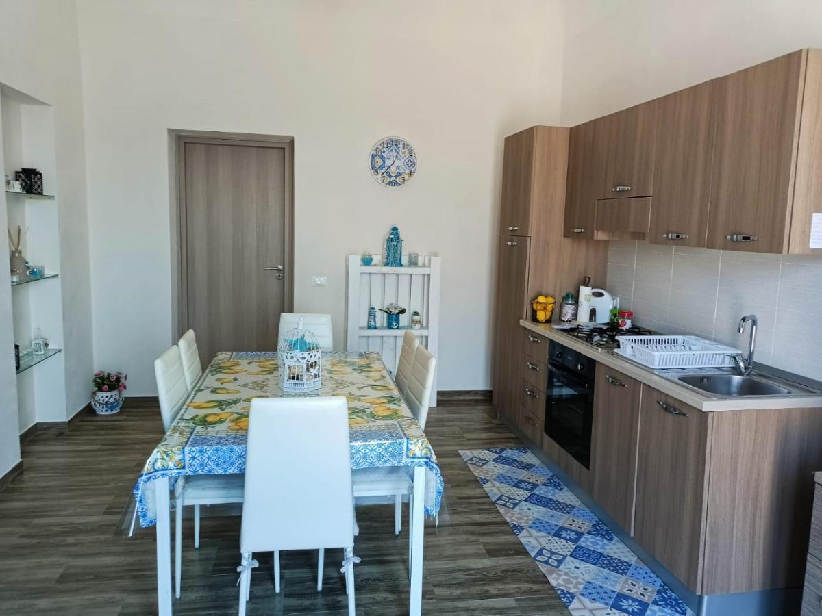 Casa Vacanze Lorenz Marsala Buitenkant foto